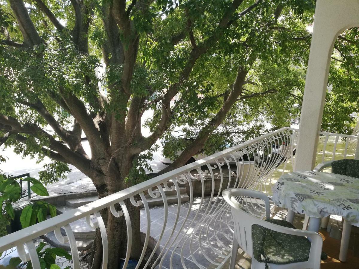 Apartmani Roko 드레베니크 외부 사진