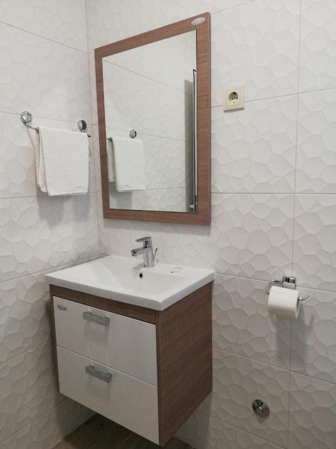 Apartmani Roko 드레베니크 외부 사진